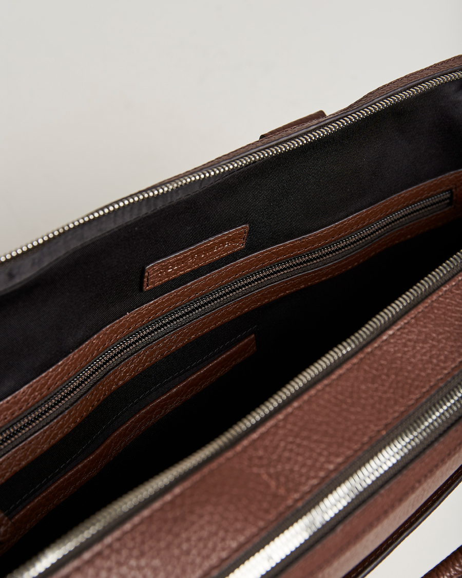 Herr | Väskor | Tiger of Sweden | Burin Grained Leather Briefcase Brown