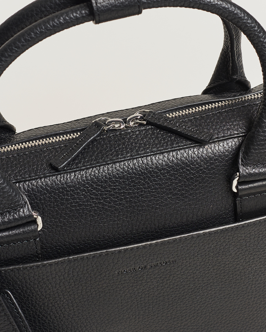 Herr | Väskor | Tiger of Sweden | Bosun Grained Leather Briefcase Black