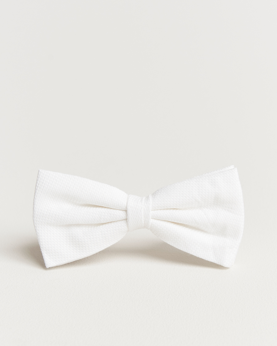 Herr |  | Amanda Christensen | Cotton Pique Pre Tie White