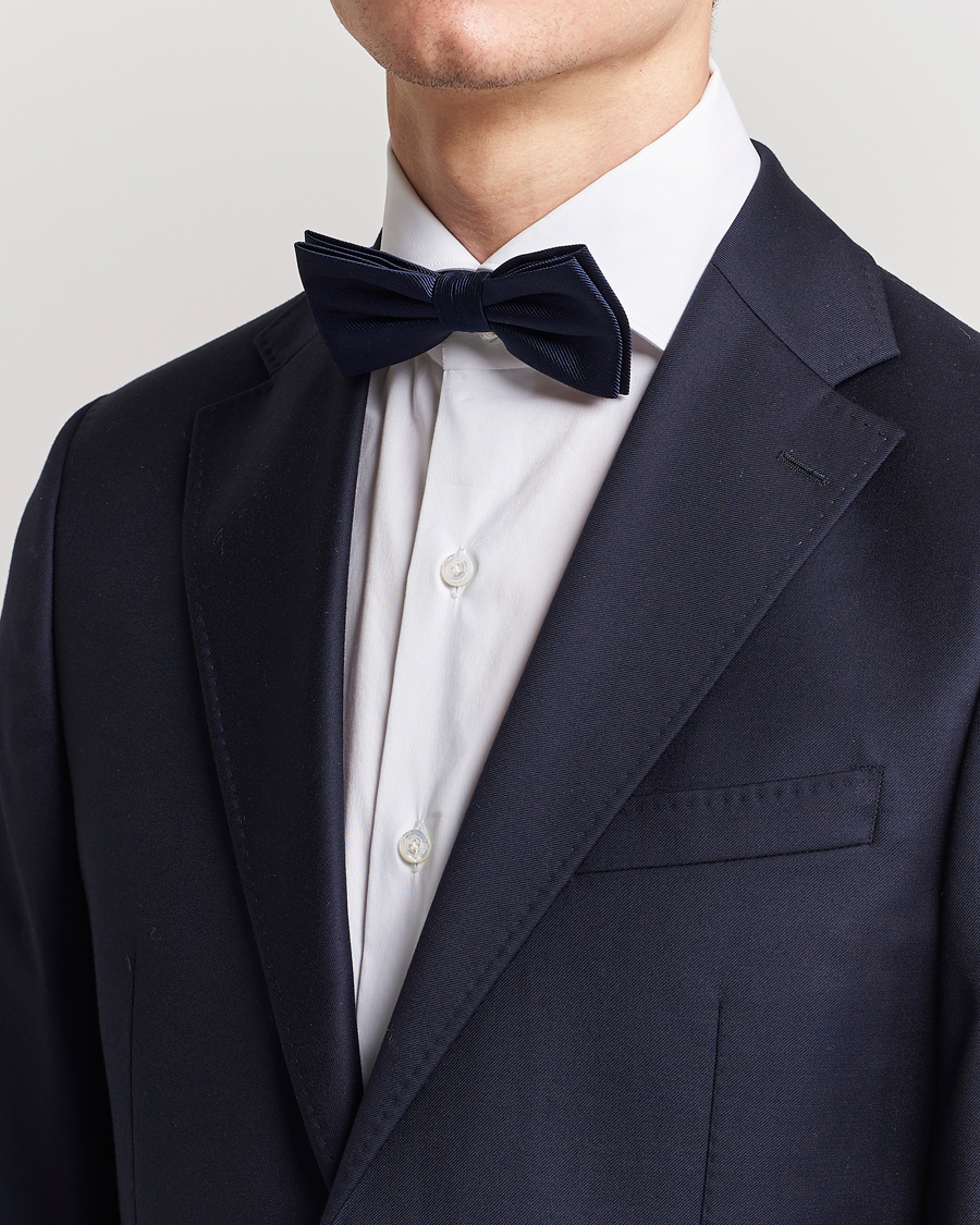 Men | Bow Ties | Amanda Christensen | Pre Tie Silk Navy