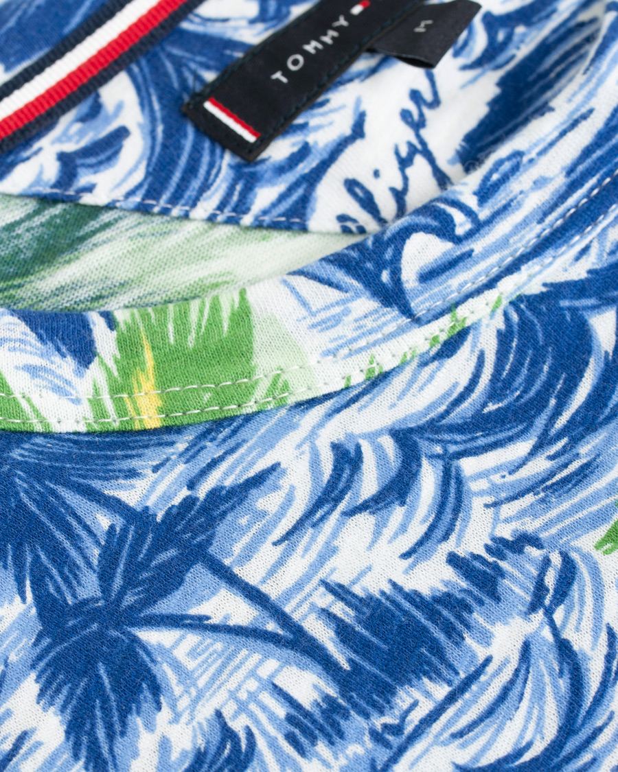 Herr | T-Shirts | Tommy Hilfiger | Palm Over Print Crew Neck Tee Snow White