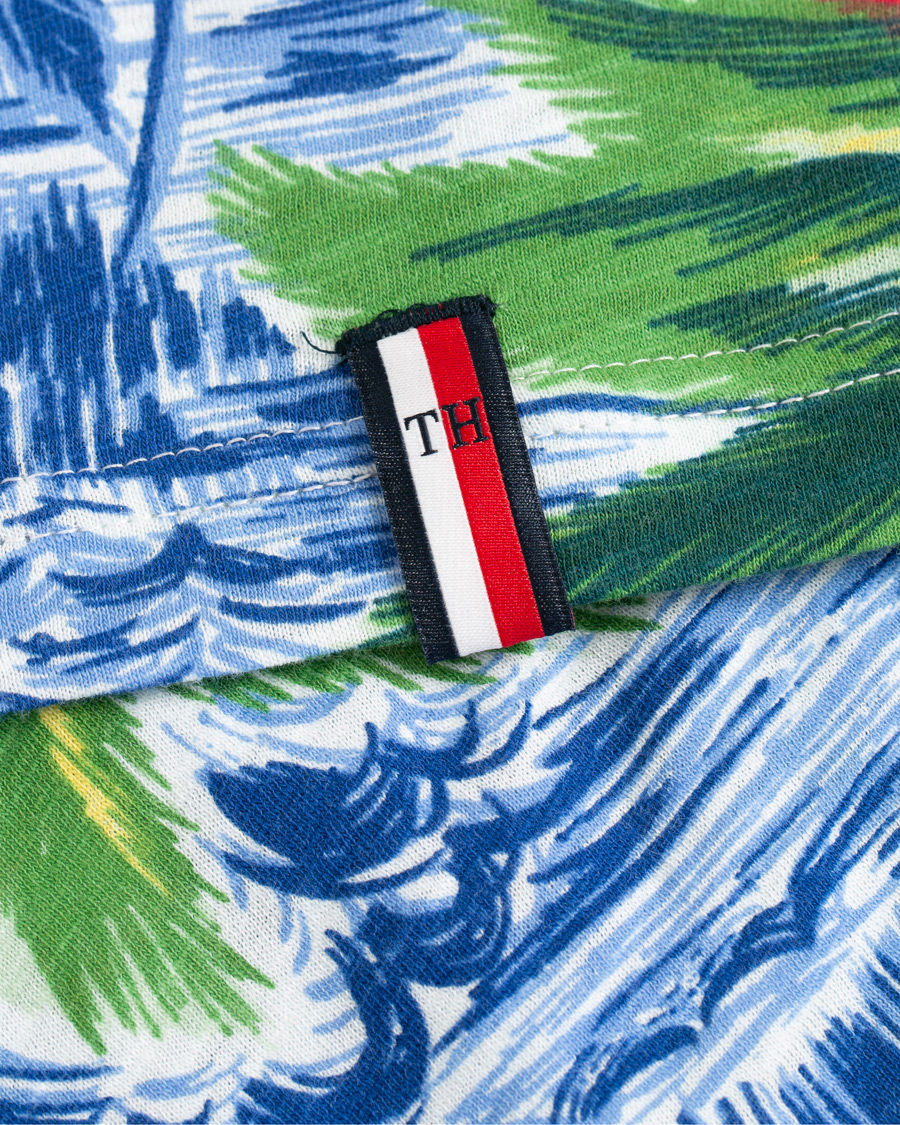 Herr | T-Shirts | Tommy Hilfiger | Palm Over Print Crew Neck Tee Snow White