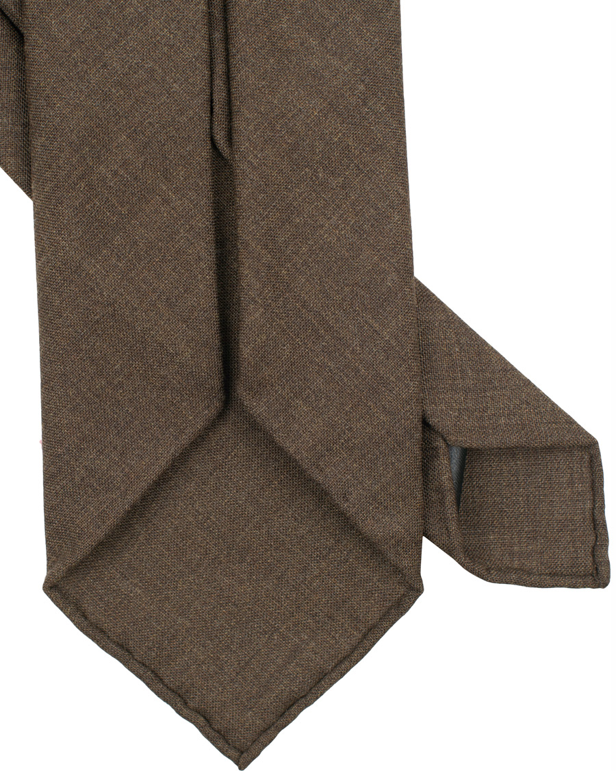 Herr | Berg&Berg Handrolled Seven Fold Wool 8 cm Tie Tobacco | Berg&Berg | Handrolled Seven Fold Wool 8 cm Tie Tobacco