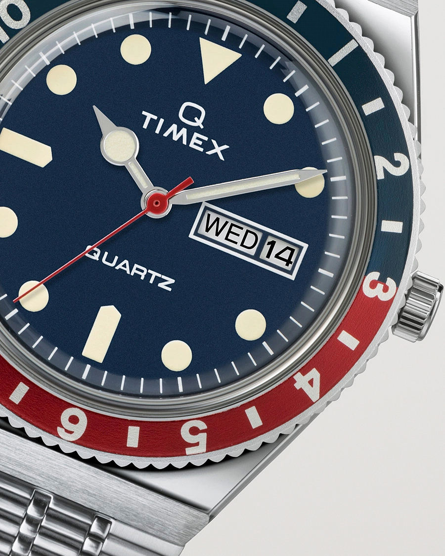 Herr | Timex Q Reissue 1979 Silver/Blue Dial | Timex | Q Reissue 1979 Silver/Blue Dial