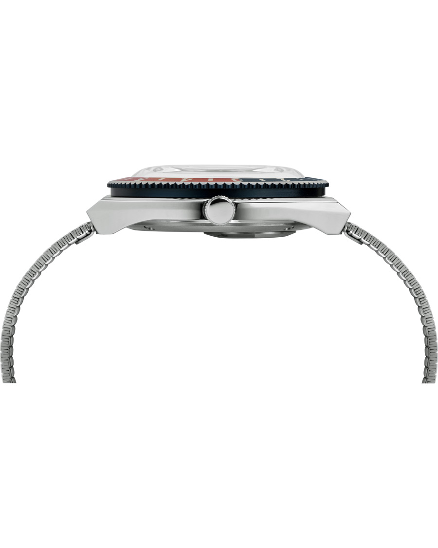 Herr | Timex Q Reissue 1979 Silver/Blue Dial | Timex | Q Reissue 1979 Silver/Blue Dial