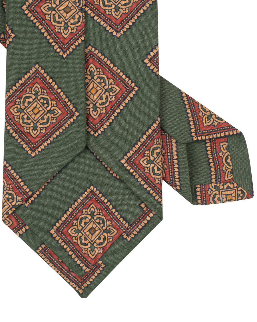 Herr | Drake's Washed Silk Printed Large Square Tie 8 cm Green | Drake's | Washed Silk Printed Large Square Tie 8 cm Green