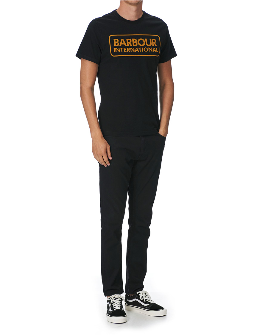 Herr | T-Shirts | Barbour International | Large Logo Crew Neck Tee Black