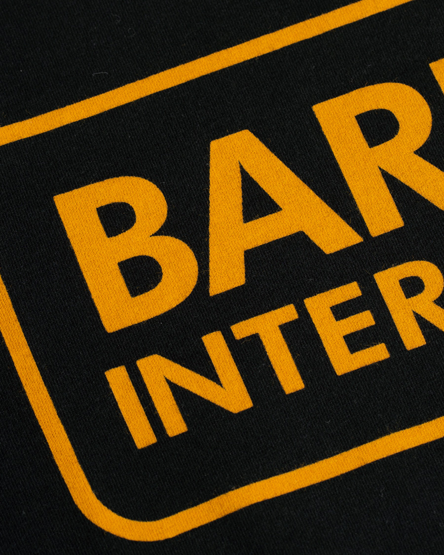 Herr | T-Shirts | Barbour International | Large Logo Crew Neck Tee Black