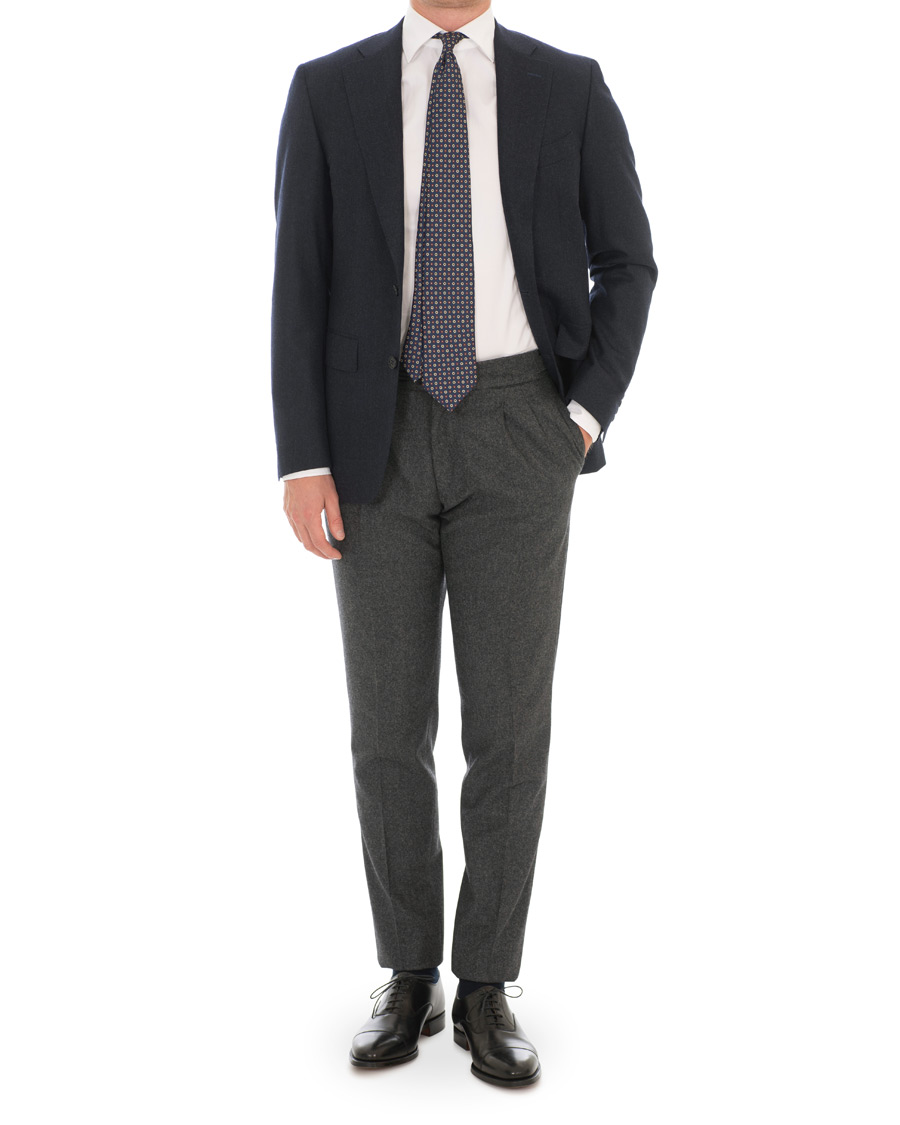 Herr | Byxor | Lardini | Two Pleat Zip Side Buckle Flanell Trousers Grey