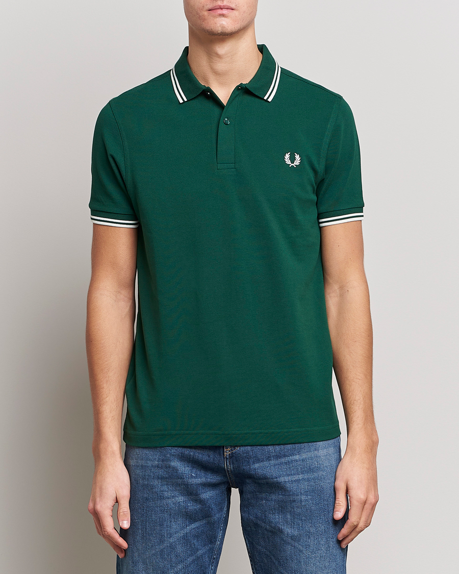 Herr | Pikéer | Fred Perry | Twin Tipped Polo Shirt Ivy/Snow White