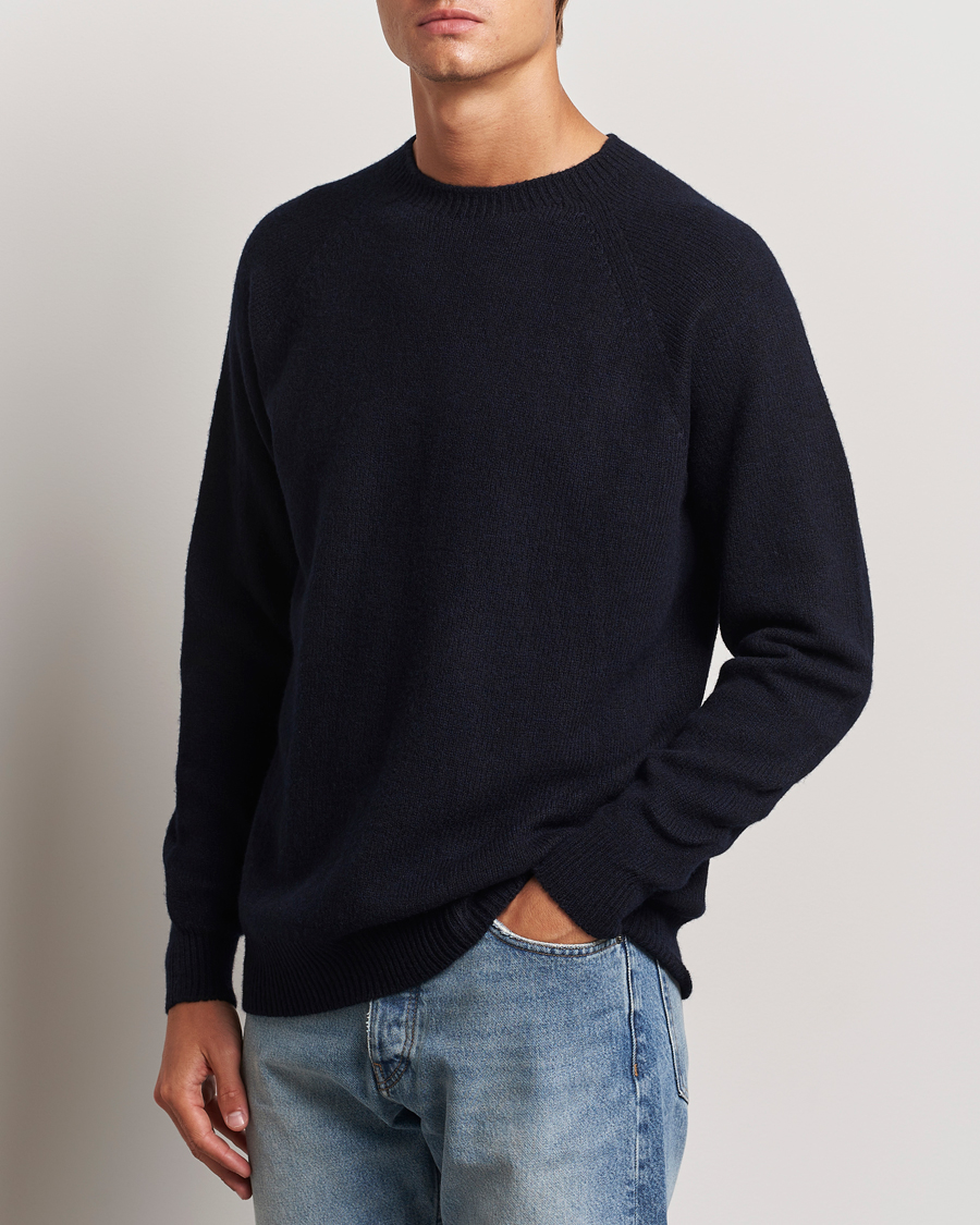 Herr | Tröjor | Sunspel | Lambswool Crewneck Dark Navy Moiline