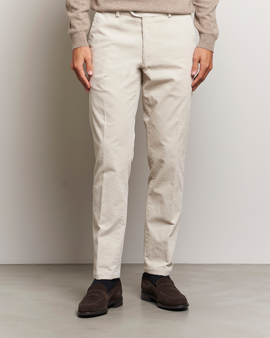Herr | Byxor | Oscar Jacobson | Denz Corduroy Trousers White