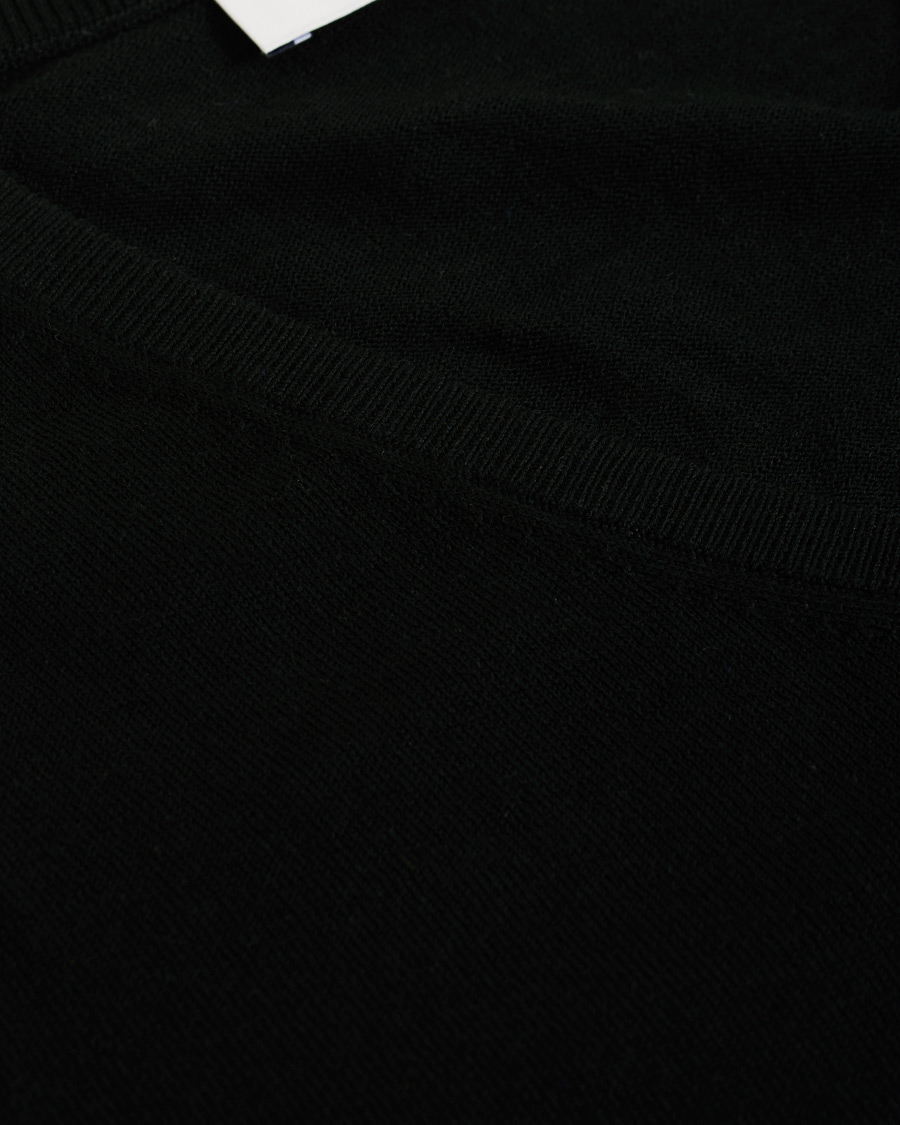 Herr | Tröjor | Tiger of Sweden | Rael V-Neck Pullover Black