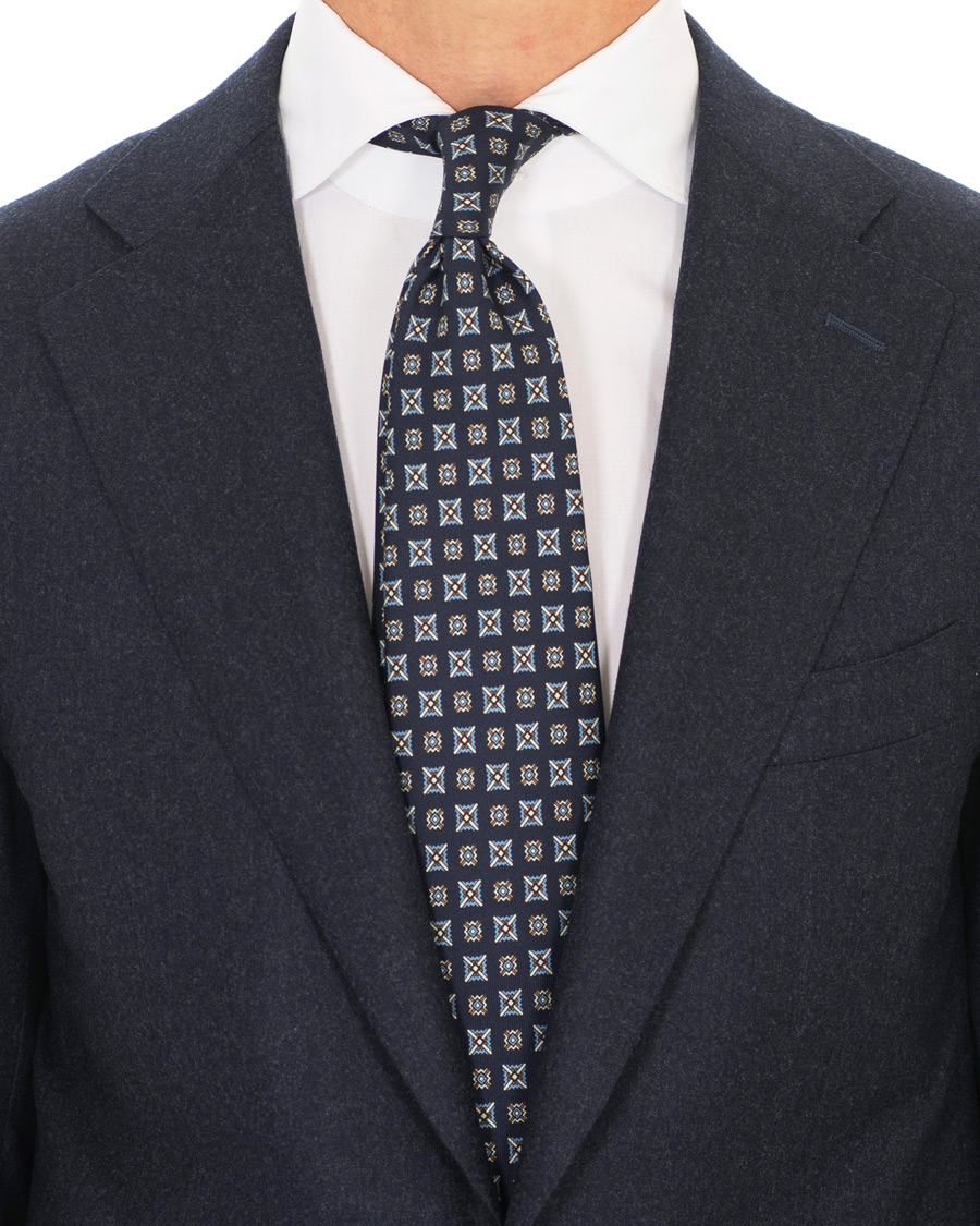 Herr | E. Marinella Printed Silk Tie 8 cm Navy | E. Marinella | Printed Silk Tie 8 cm Navy