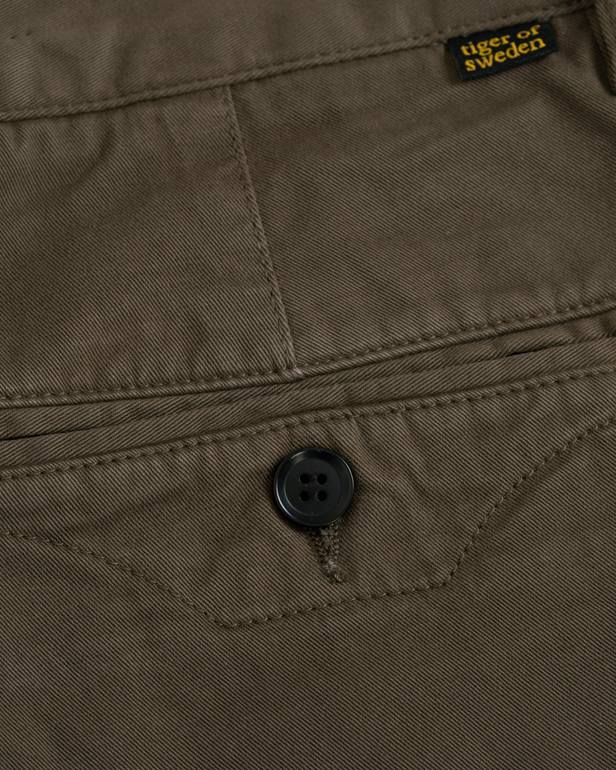 Herr | Byxor | Tiger of Sweden Jeans | River Stretch Pants Timber Brown