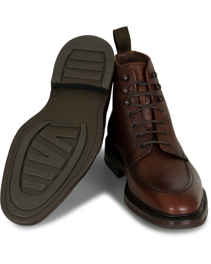 Herr | Loake 1880 Anglesey Derby Boot Oxblood Grain Calf | Loake 1880 | Anglesey Derby Boot Oxblood Grain Calf