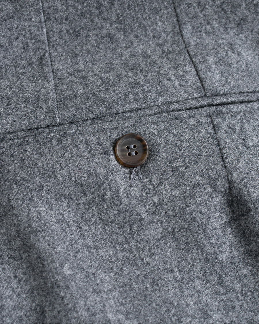 Herr | Byxor | Berg&Berg | Arnold Pleated Side Adjuster Flanell Trousers Mid Grey