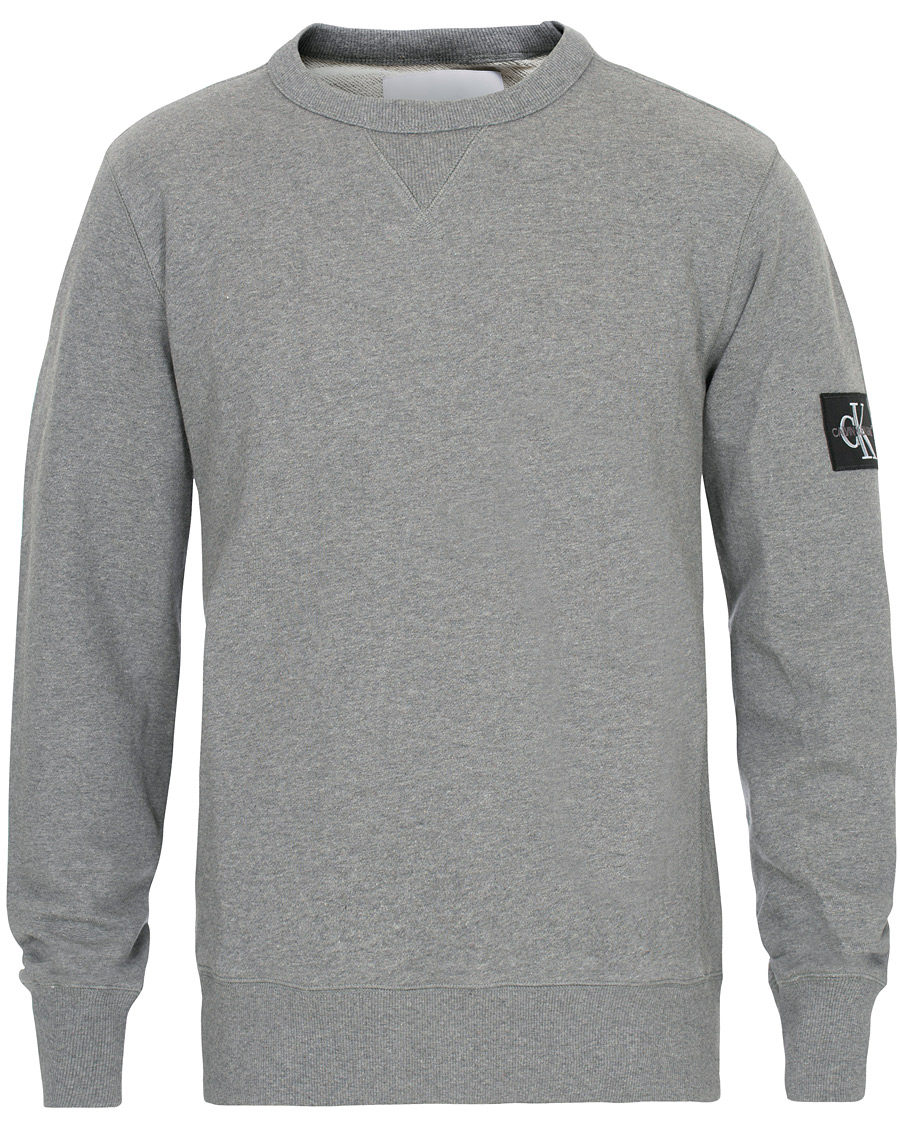 Herr | Tröjor | Calvin Klein Jeans | Monogram Sleeve Badge Sweatshirt Mid Grey Heather