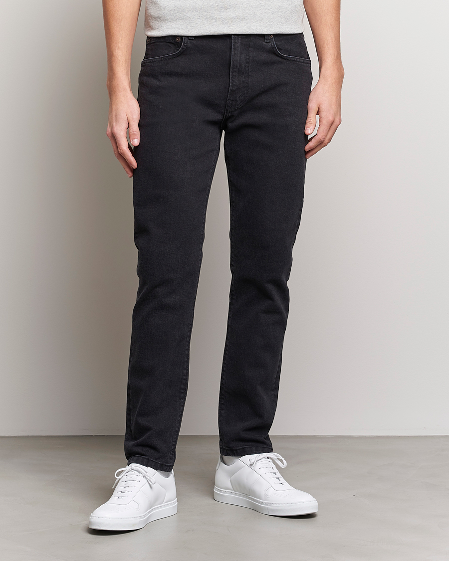 Herr | Svarta jeans | Jeanerica | TM005 Tapered Jeans Black 2 Weeks