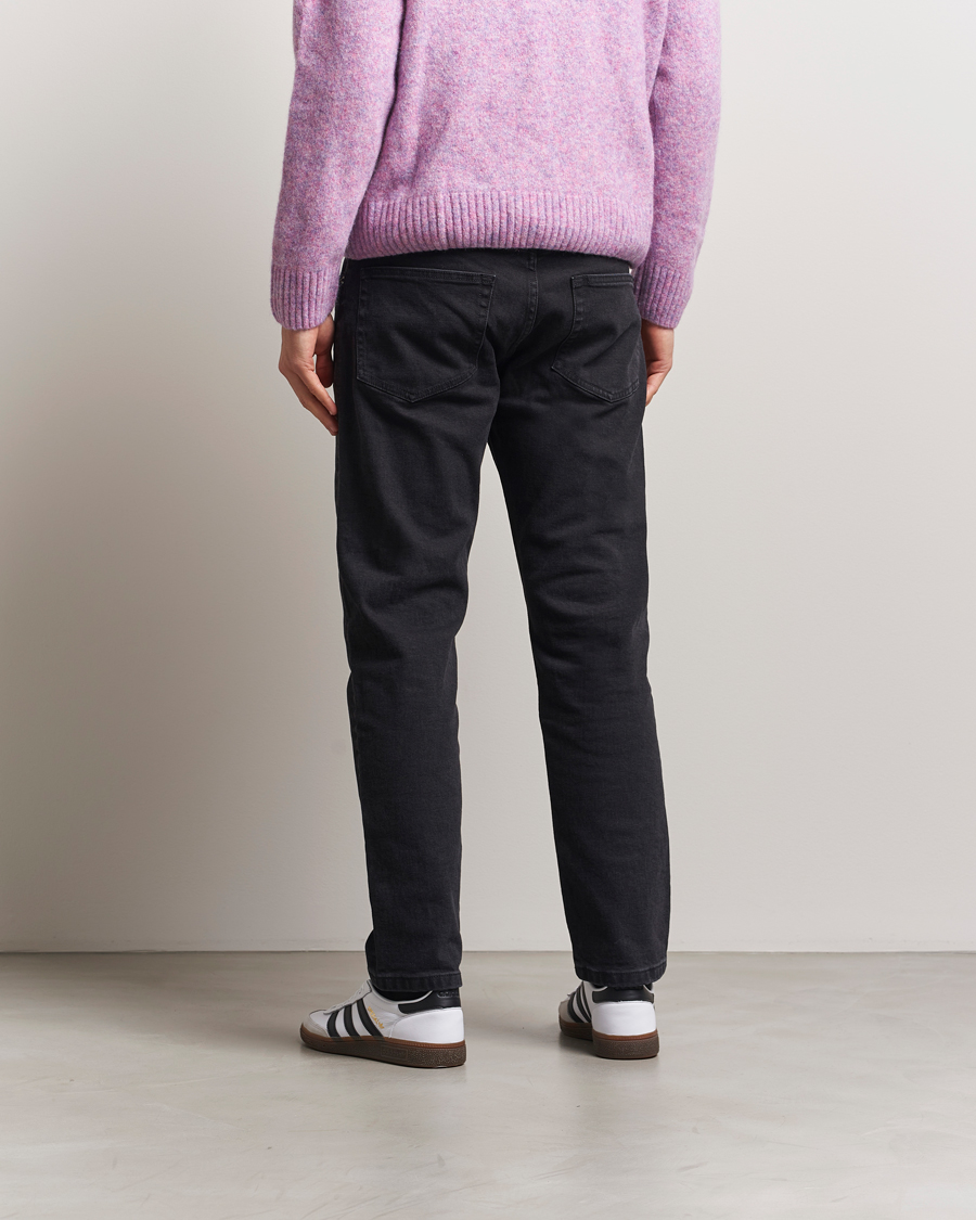 Herr | Byxor | Jeanerica | TM005 Tapered Jeans Black 2 Weeks
