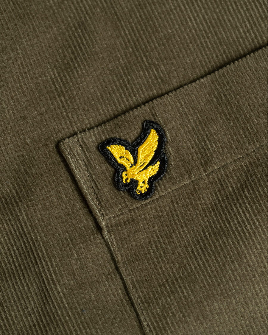 Herr | Skjortor | Lyle & Scott | Baby Corduroy Shirt Olive Green