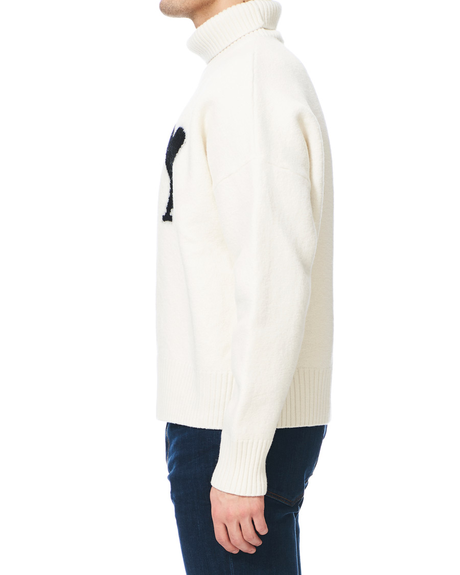 Herr | Tröjor | AMI | Oversize Logo Wool Turtleneck Off White