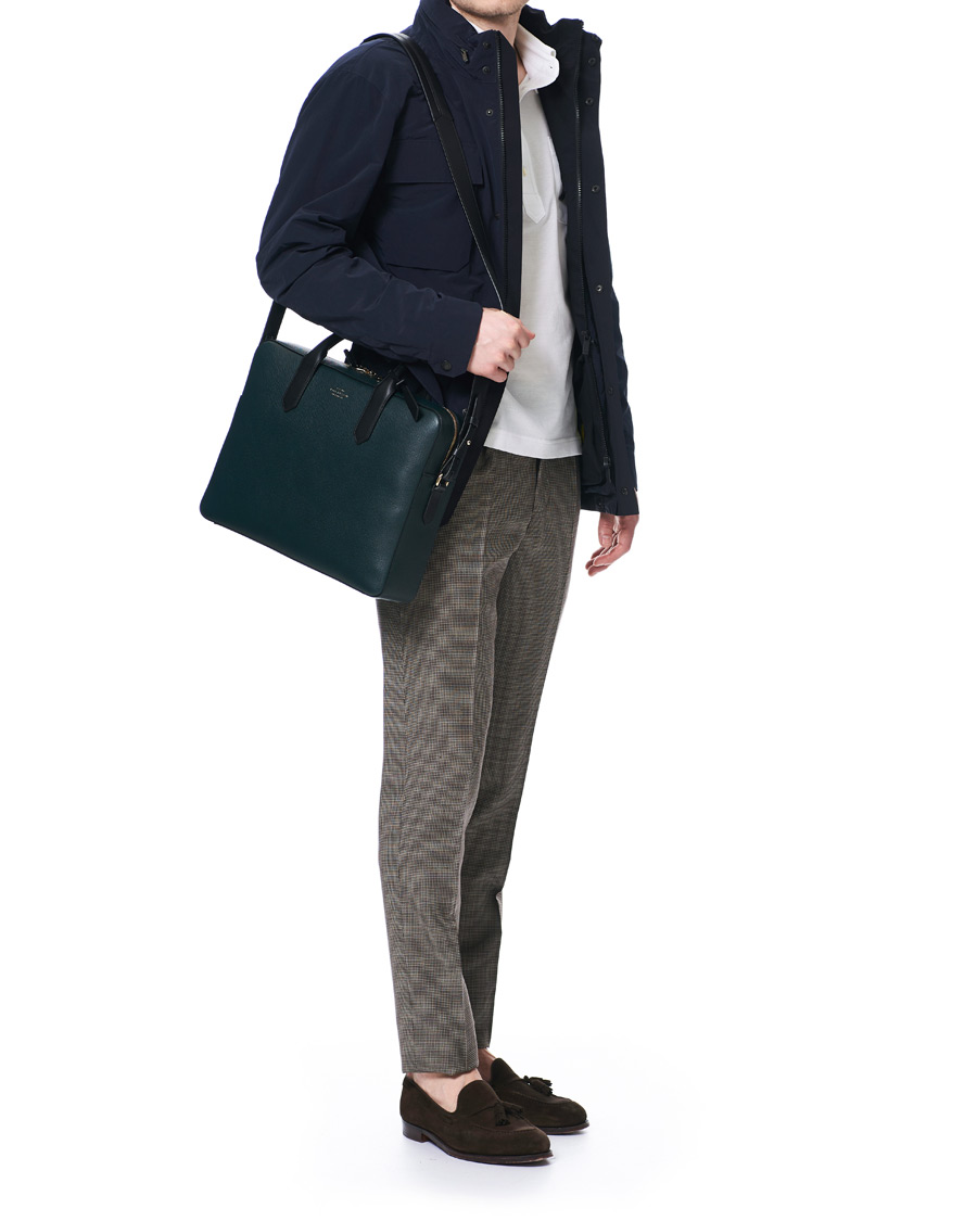 Herr | Smythson Maxi Panama Slim Briefcase Sage Green | Smythson | Maxi Panama Slim Briefcase Sage Green