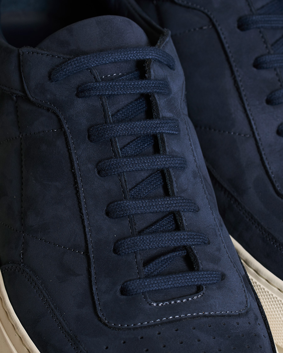 Herr | Common Projects Resort Classic Sneaker Navy Nubuck | Common Projects | Resort Classic Sneaker Navy Nubuck
