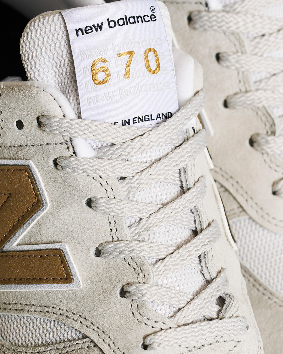 Herr | New Balance Made in England 670 Sneaker White/Gold | New Balance | Made in England 670 Sneaker White/Gold