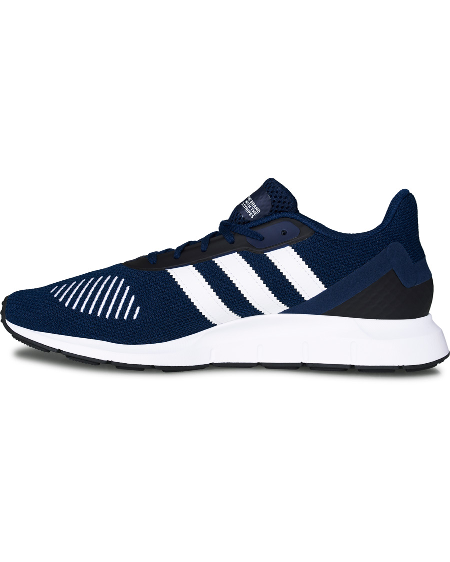 Herr | adidas Originals Swift Run Sneaker Collegiate Navy | adidas Originals | Swift Run Sneaker Collegiate Navy