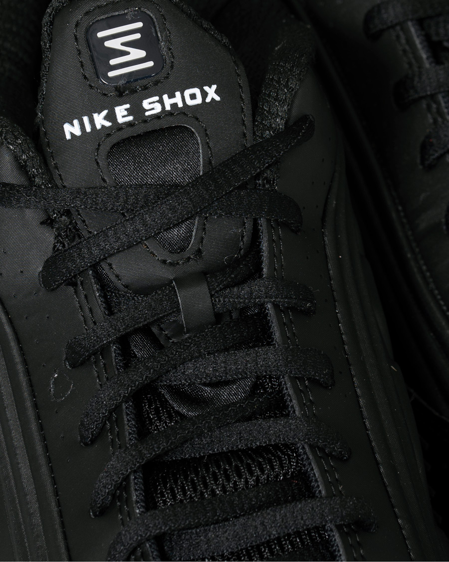 Herr | Nike Shox R4 Sneaker Black | Nike | Shox R4 Sneaker Black