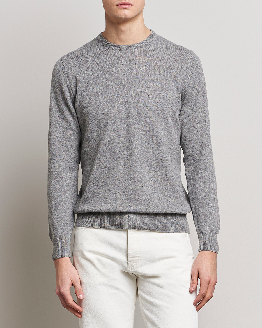 Herr | Stickade tröjor | Piacenza Cashmere | Cashmere Crew Neck Sweater Light Grey