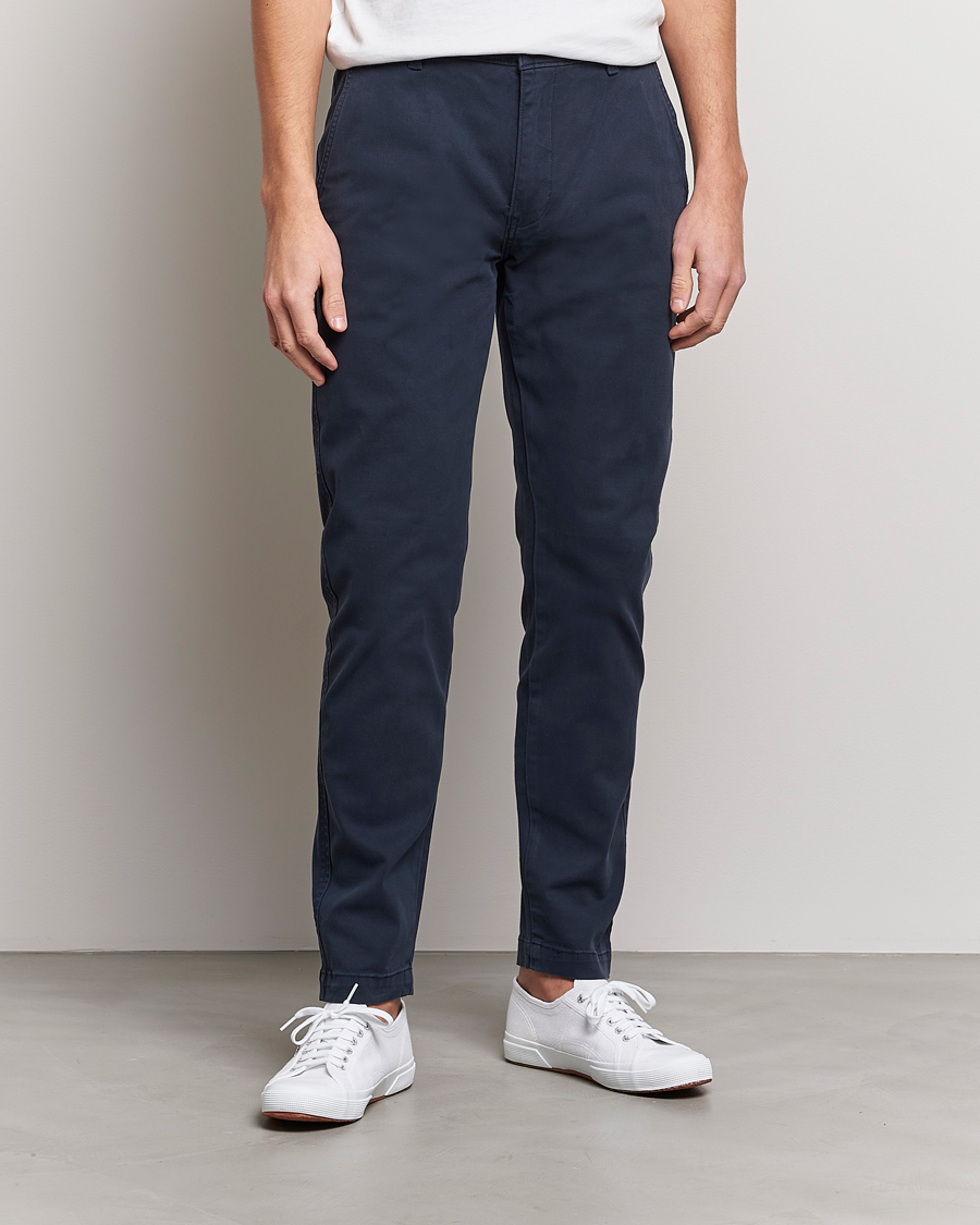 Herr | Kläder | Levi's | Garment Dyed Stretch Chino Baltic Navy