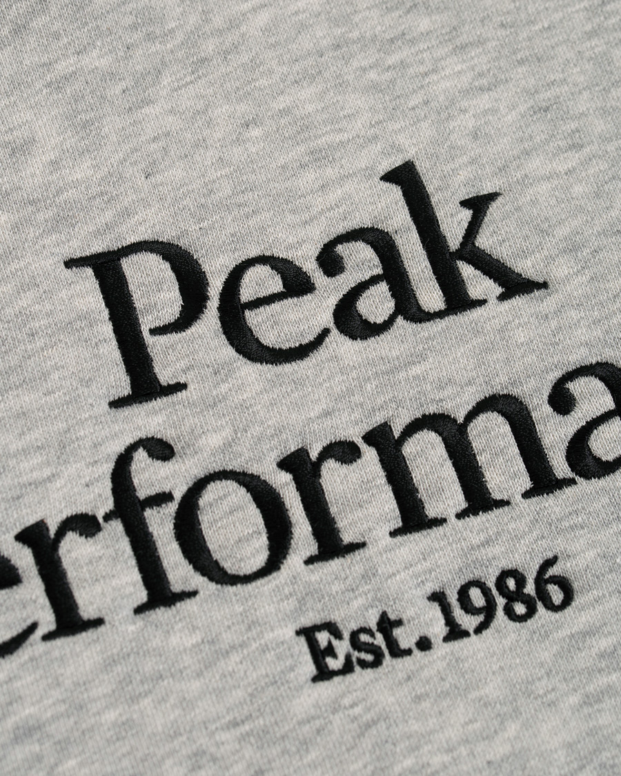 Herr | Tröjor | Peak Performance | Original Logo Hoodie Medium Grey Heather
