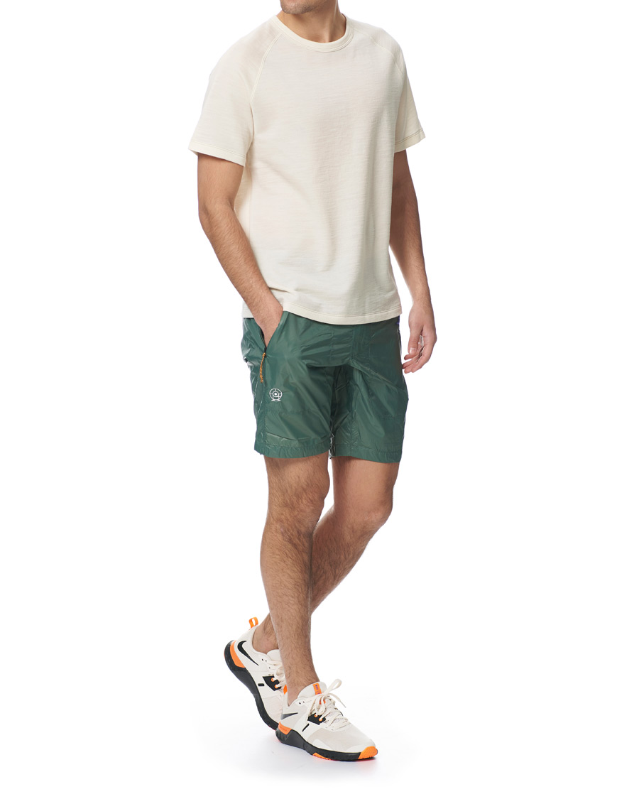 Herr | Shorts | Peak Performance | Ben Gorham Windbreaker Shorts Green