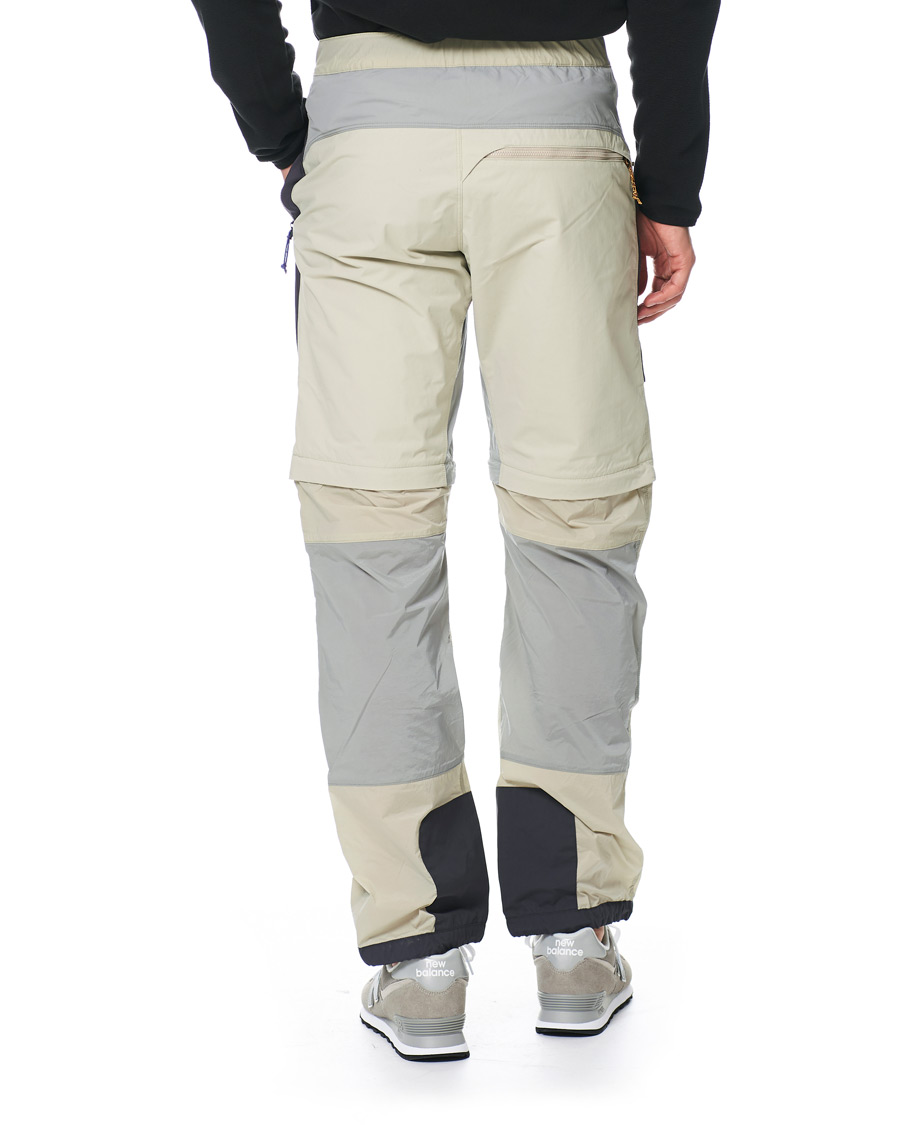 Herr | Byxor | Peak Performance | Ben Gorham Windbreaker Trousers Beige