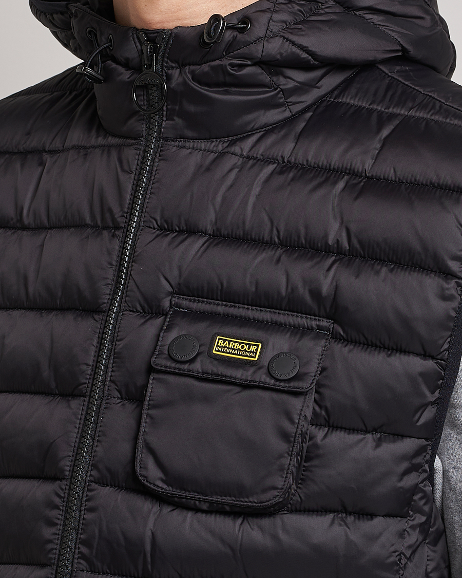 Herr | Jackor | Barbour International | Ouston Hooded Gilet Black