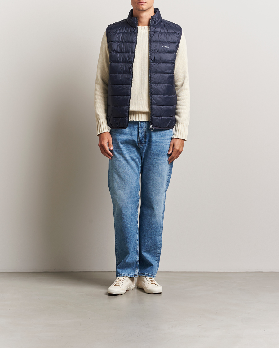 Herr | Västar | Barbour Lifestyle | Bretby Lightweight Down Gilet Navy