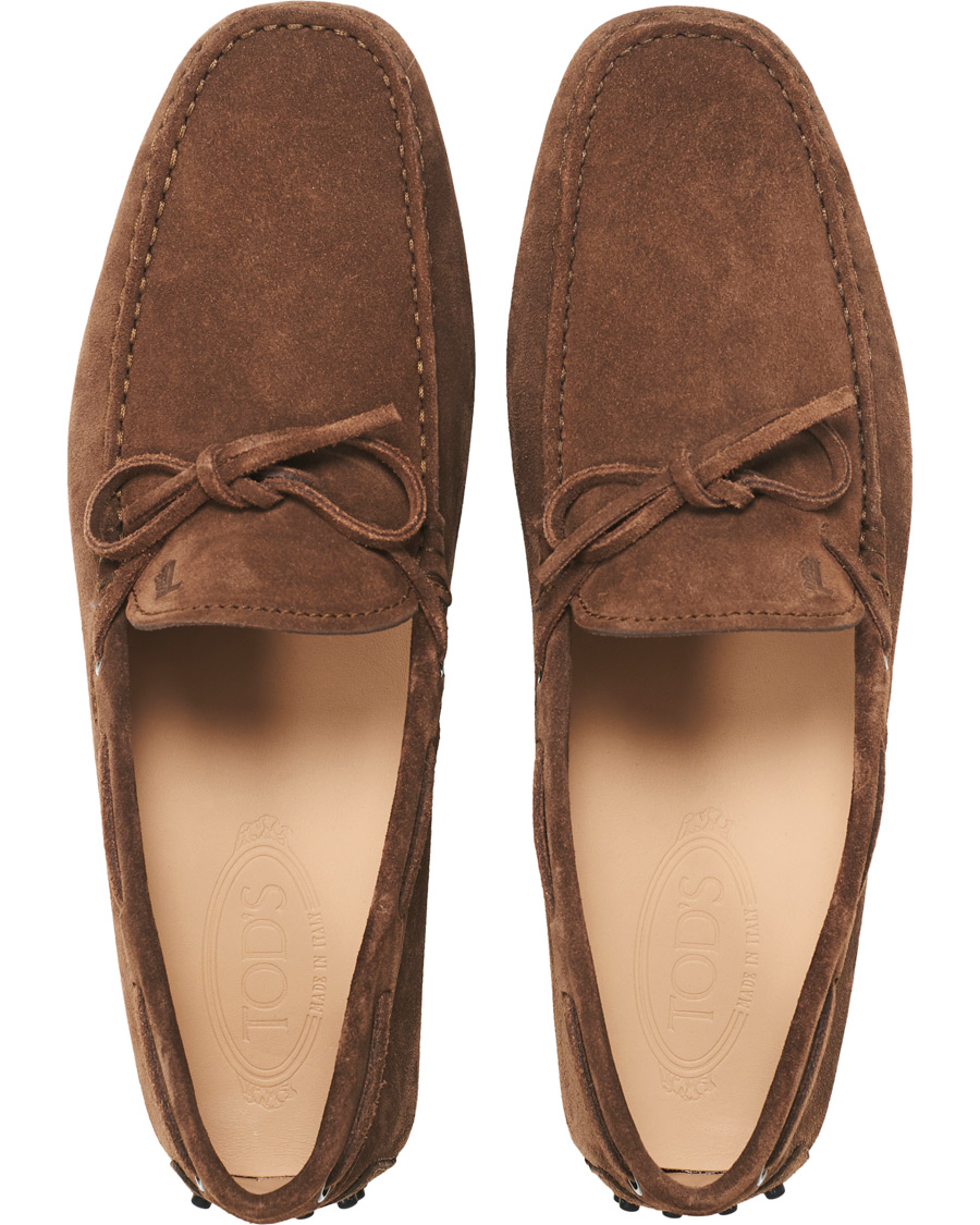 Herr | Tod's Laccetto Gommino Carshoe Light Brown Suede | Tod's | Laccetto Gommino Carshoe Light Brown Suede