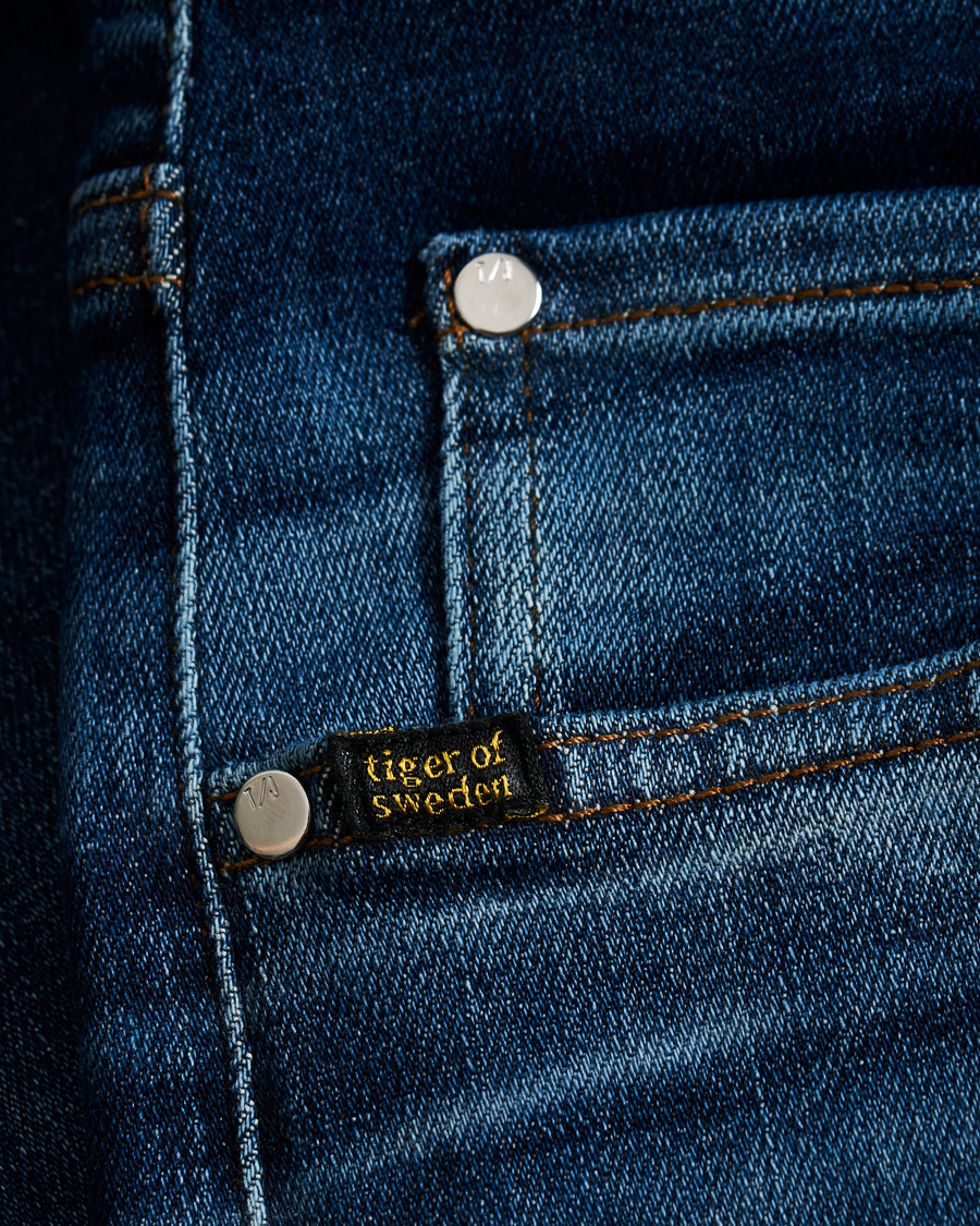 Herr | Jeans | Tiger of Sweden Jeans | Leon Super Stretch Top Jeans Medium Blue