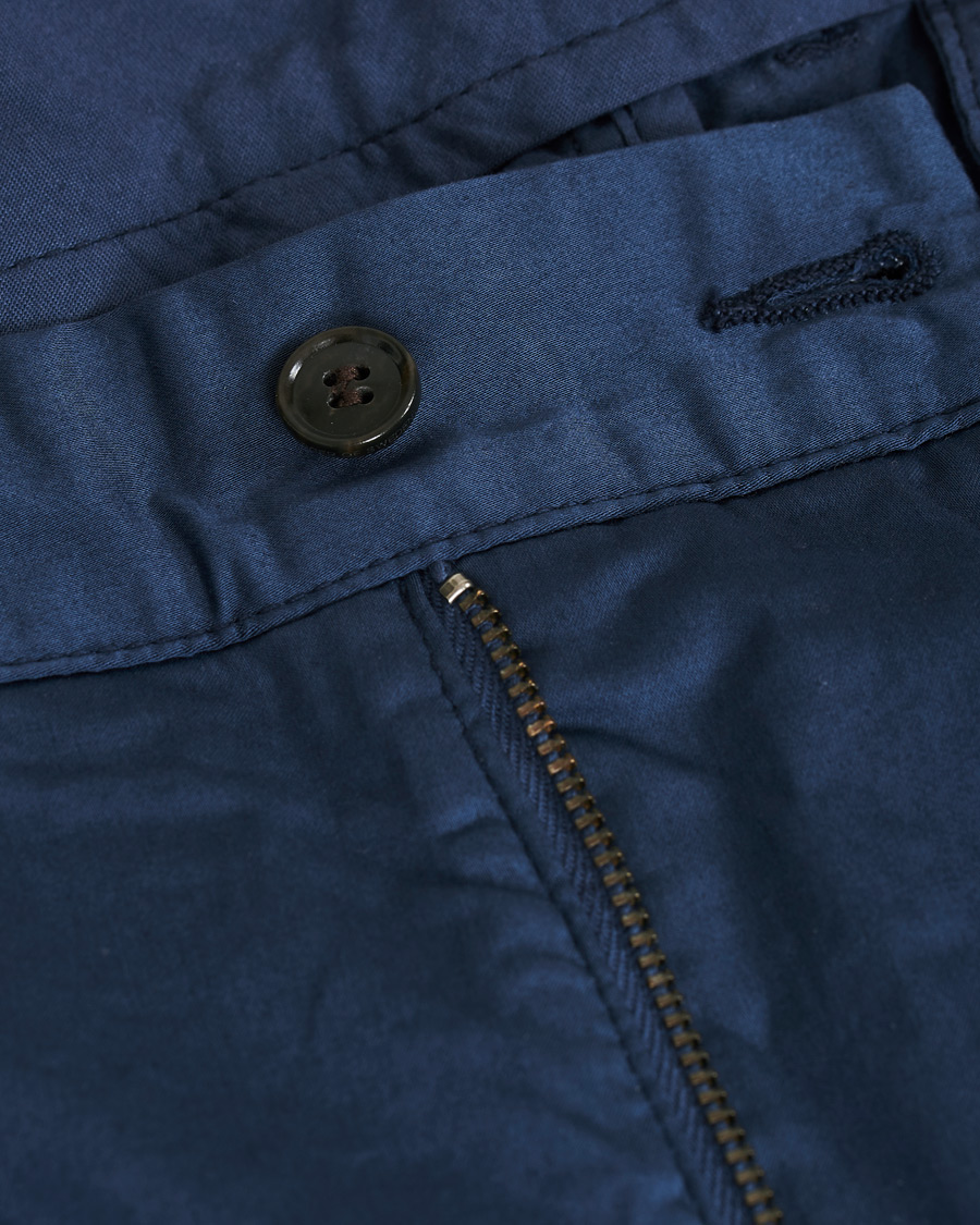 Herr | Byxor | Tiger of Sweden | Truman Satin Chinos Navy