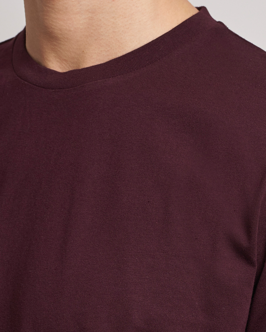 Herr | T-Shirts | Colorful Standard | Classic Organic T-Shirt Oxblood Red