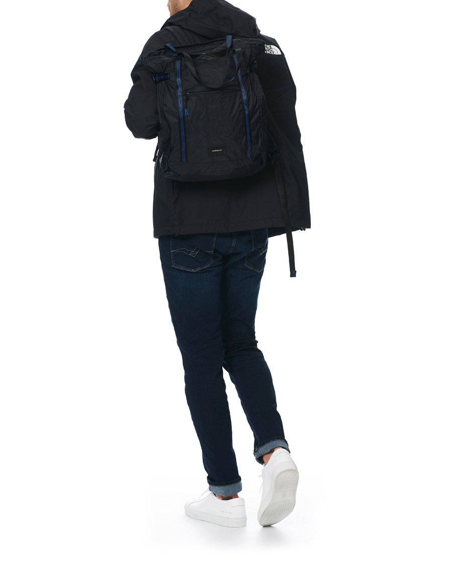 Herr | Sandqvist Roger Lightweight 2-Way Tote Bag Black | Sandqvist | Roger Lightweight 2-Way Tote Bag Black