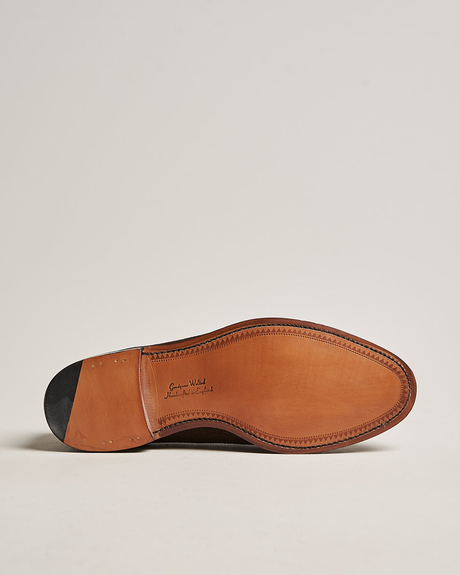 Herr | Loafers | Loake 1880 | Russell Tassel Loafer Chocolate Brown Suede