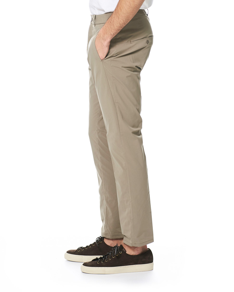 Herr | Byxor | Houdini | Commitment Chinos Reed Beige