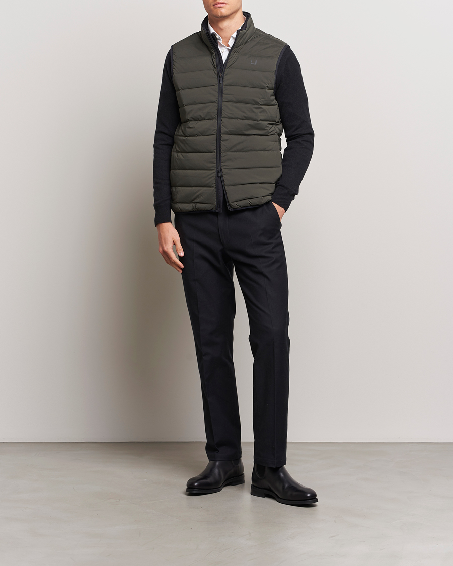 Herr | Västar | UBR | Sonic Vest Night Olive