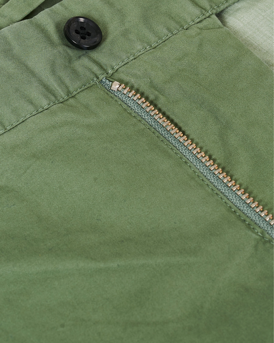 Herr | Shorts | J.Lindeberg | Nathan Super Satin Shorts Sage Green