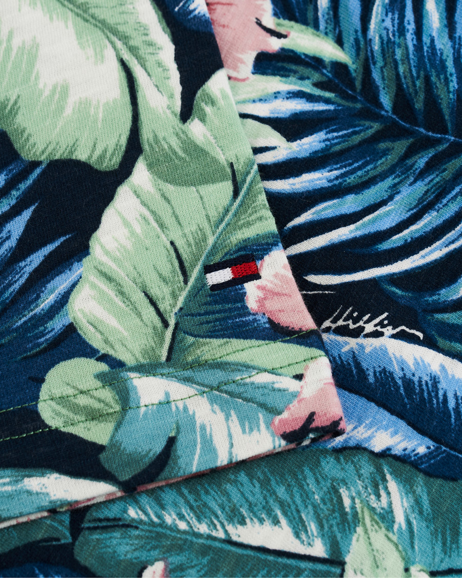 Herr | T-Shirts | Tommy Hilfiger | All Over Flower Printed Crew Neck Tee Green Bay