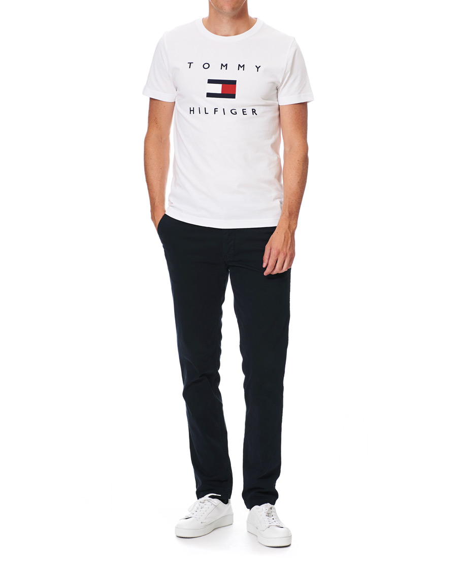 Herr | T-Shirts | Tommy Hilfiger | Flag Logo Crew Neck Tee White