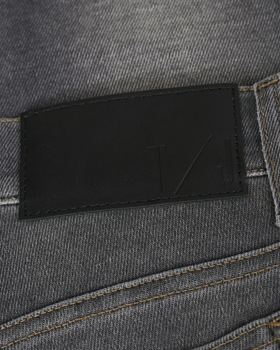 Herr | Jeans | Tiger of Sweden Jeans | Slim Trip Organic Cotton Stretch Jeans Grey